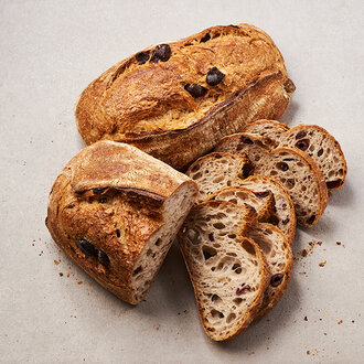 Ekşi Mayalı Zeytinli Ekmek (550 Gr.) görseli