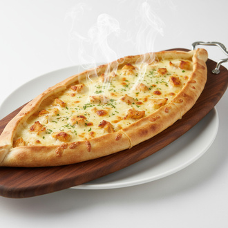 Tavuklu Kaşarlı Pide görseli