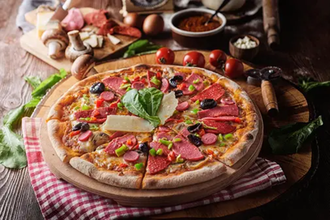 Karışık Pizza görseli