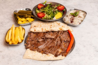 Lavaş Üstü Döner görseli