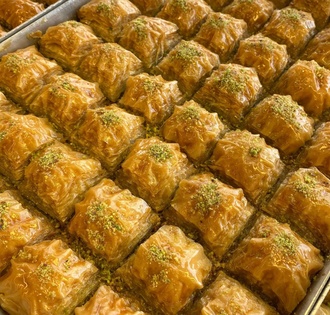 Fıstıklı Baklava (1 Kg.) görseli