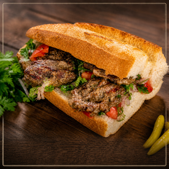 Yarım Ekmek Arası Köfte görseli