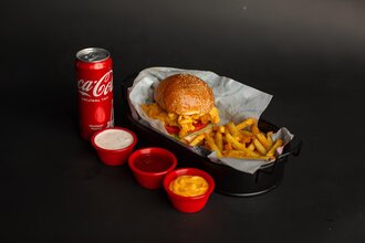 Cheddarlı Cajun Burger görseli