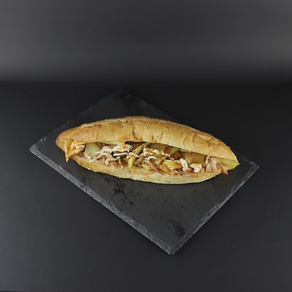Ekmek Arası Tavuk Döner görseli