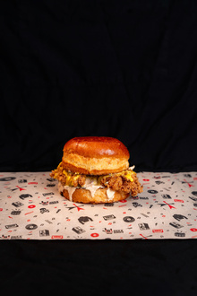 Chicken Honey Burger görseli