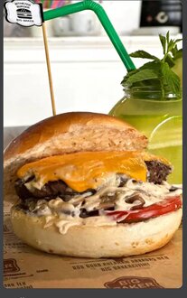 Trüf Mantar Soslu Burger görseli