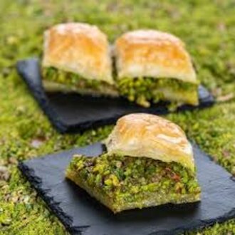 Fıstıklı Kuru Baklava (1 Kg.) görseli