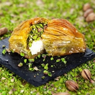Fıstıklı Midye Baklava (500 Gr.) görseli