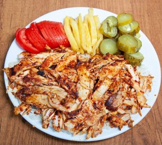 Pilav Üstü Tavuk Döner görseli