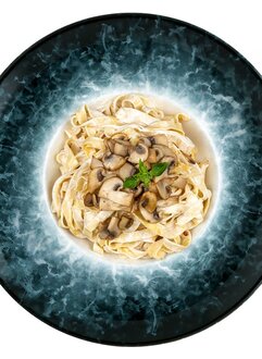 Cheese Mantarlı Makarna görseli