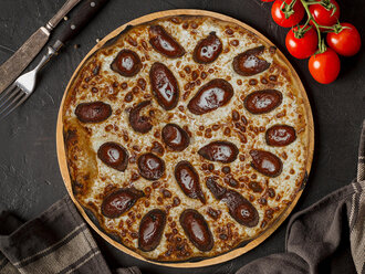 Kasap Sucuklu Pizza (Büyük Boy) görseli