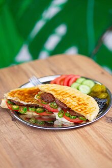 Karışık Bazlama Tost görseli