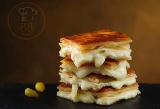 Peynirli Bülent Börek & Kutu İçecek Menü görseli