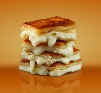 Peynirli Bülent Börek (260 Gr.) & Söğüş Tabağı Menü görseli