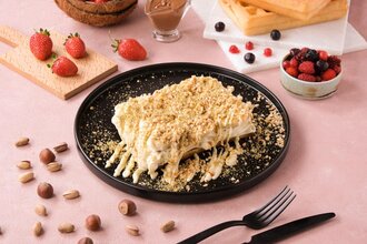 Beyaz Çikolatalı Muzlu Jumbo Waffle görseli