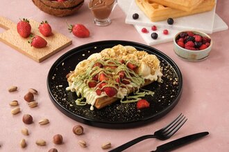 Karamelli Fıstıklı Waffle görseli