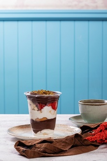 Asiye Profiterol Soslu görseli