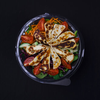 Hellim Salatası görseli