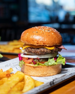 Onıon Burger görseli