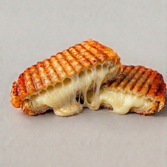 Kaşarlı Tost görseli