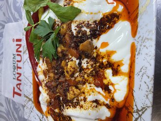 Yoğurtlu Tavuk Tantuni Menü görseli
