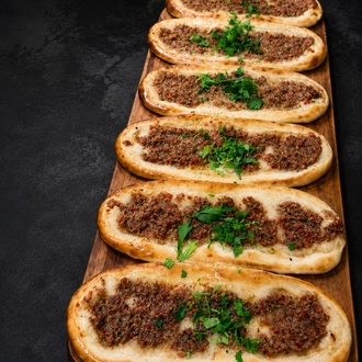 Güveç Pide görseli
