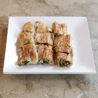 Ispanaklı Börek (1 Kg.) (Pişirilmiş) görseli