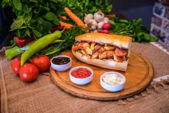 Yarım Ekmek Arası Tavuk Döner görseli