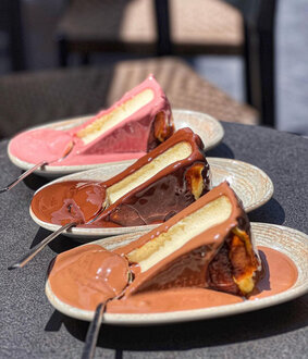 Belçika Sütlü Çikolatalı San Sebastian görseli