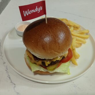 Wendys Burger-m görseli