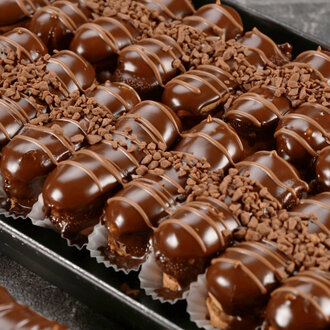 Çikolata Dolgulu Ekler (1Kg) görseli