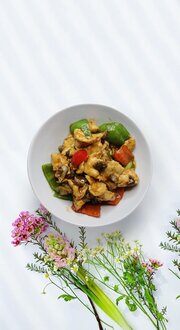 Beyaz Mantarlı Tavuk görseli