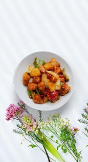 Tatlı Ekşi Soslu Tavuk görseli