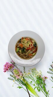 Sebzeli Ramen görseli