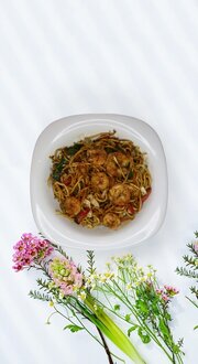 Karidesli Kaju Baharatlı Erişte görseli