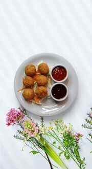 Kızarmış Tavuk Topları (6 Adet) görseli