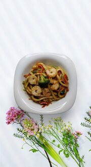 Karidesli Udon görseli