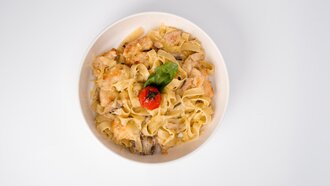 Fettucine Alfredo görseli