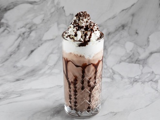 Çikolatalı Muzlu Milkshake görseli