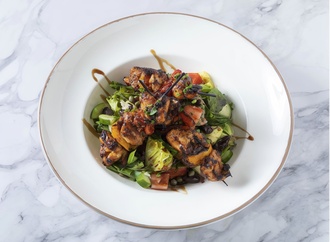 Marine Tavuklu Bahçe Salatası görseli