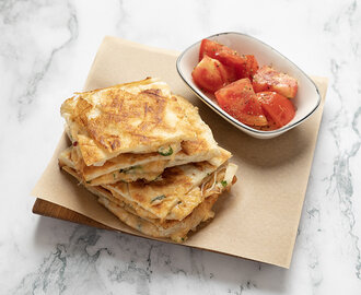 Mozzarellalı & Otlu & Patatesli Köy Gözlemesi görseli