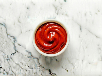 Sriracha (Acı Sos) görseli