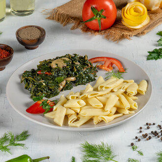 Mantarlı Ispanak & Makarna görseli