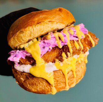 Base Chicken Burger görseli