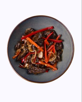 Pekin Soslu Dana Eti görseli