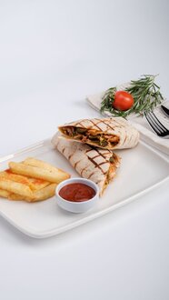 Cheddar Chicken Wrap görseli