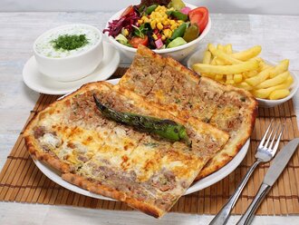 Karışık Pide görseli