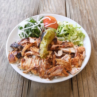 Pilav Üstü Tavuk Döner görseli