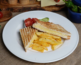 Kaşar Peynirli Tost görseli