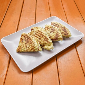Ispanaklı Kaşarlı Bazlama Tost görseli
